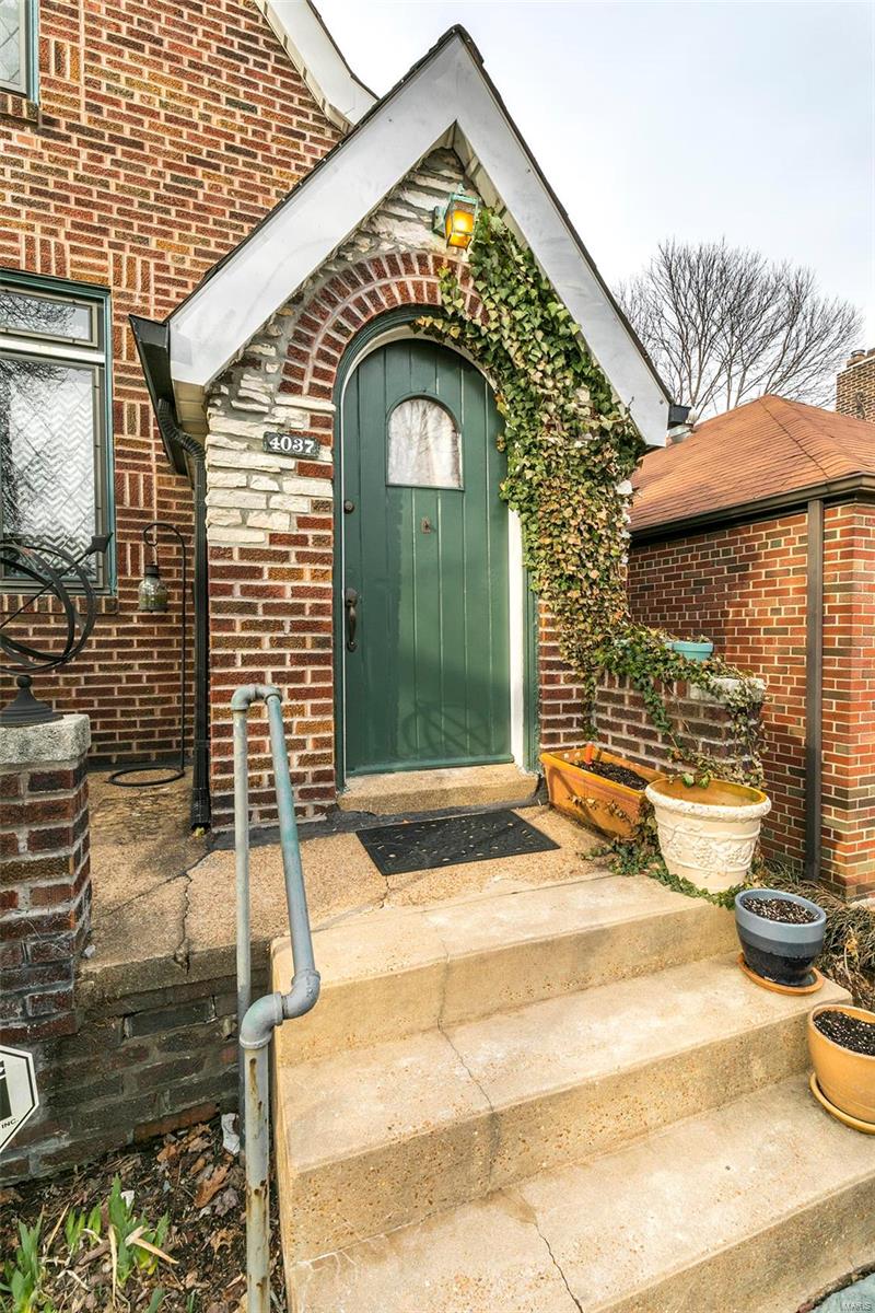 Lb Russells 02 - Residential