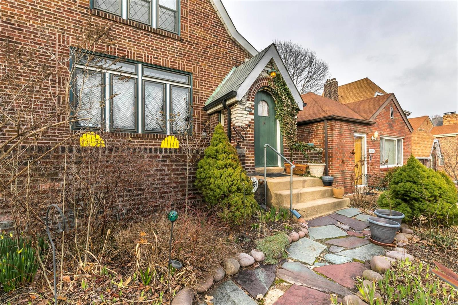 Lb Russells 02 - Residential