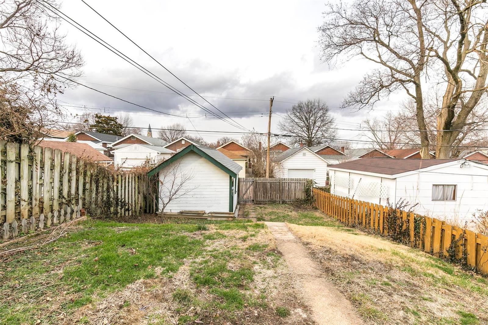 Lb Russells 02 - Residential