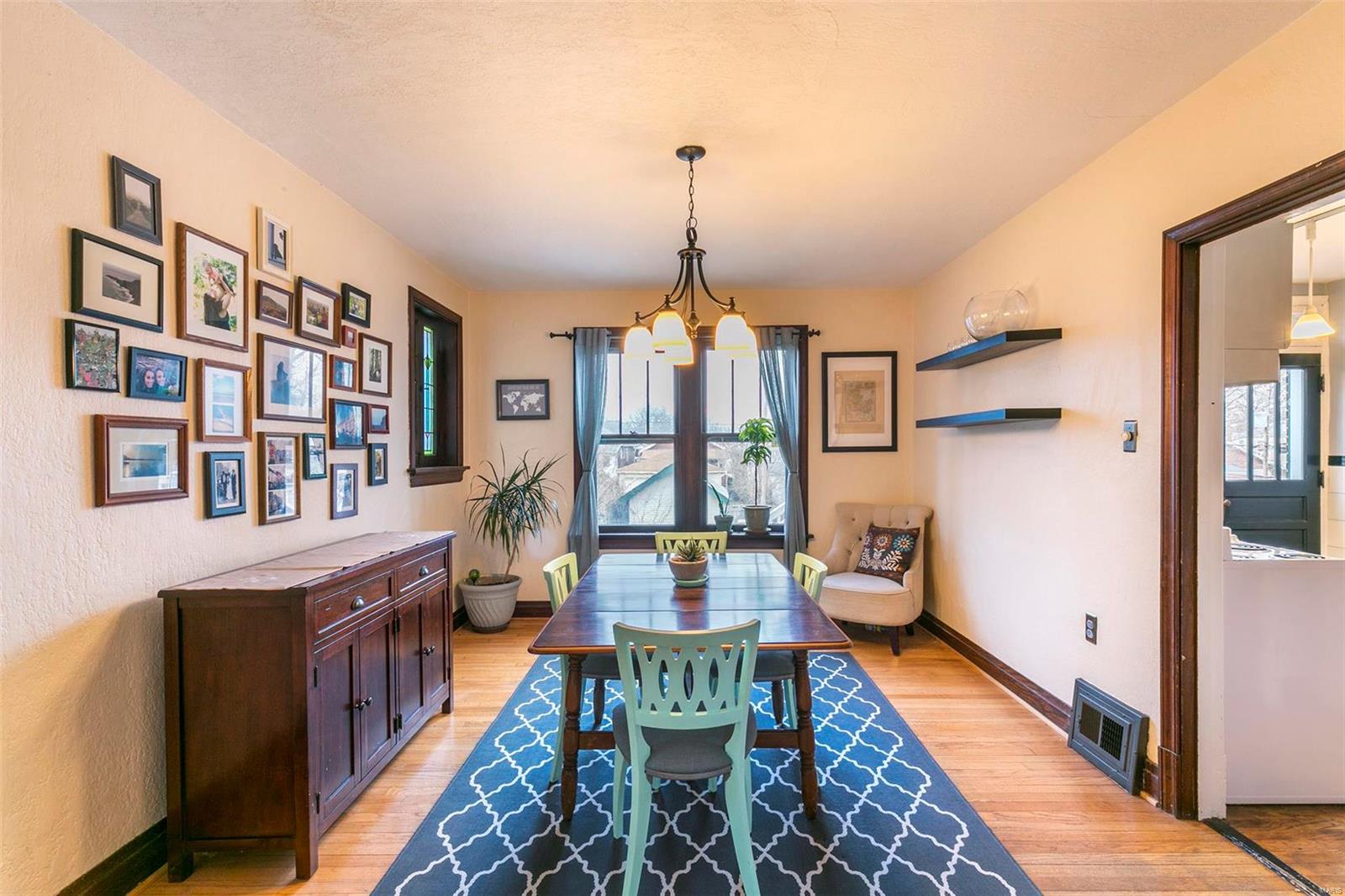 Lb Russells 02 - Residential