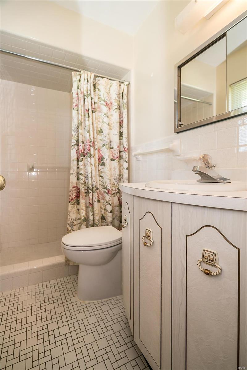 South Crestwood Gardens Add 2 - Residential