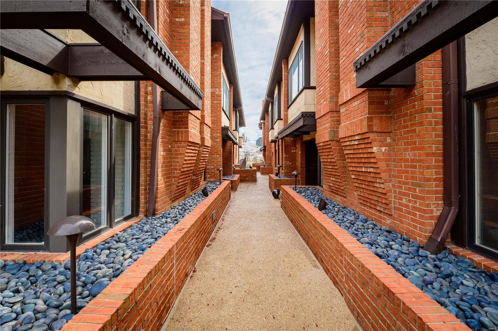 Central On The Park Condo - Residential