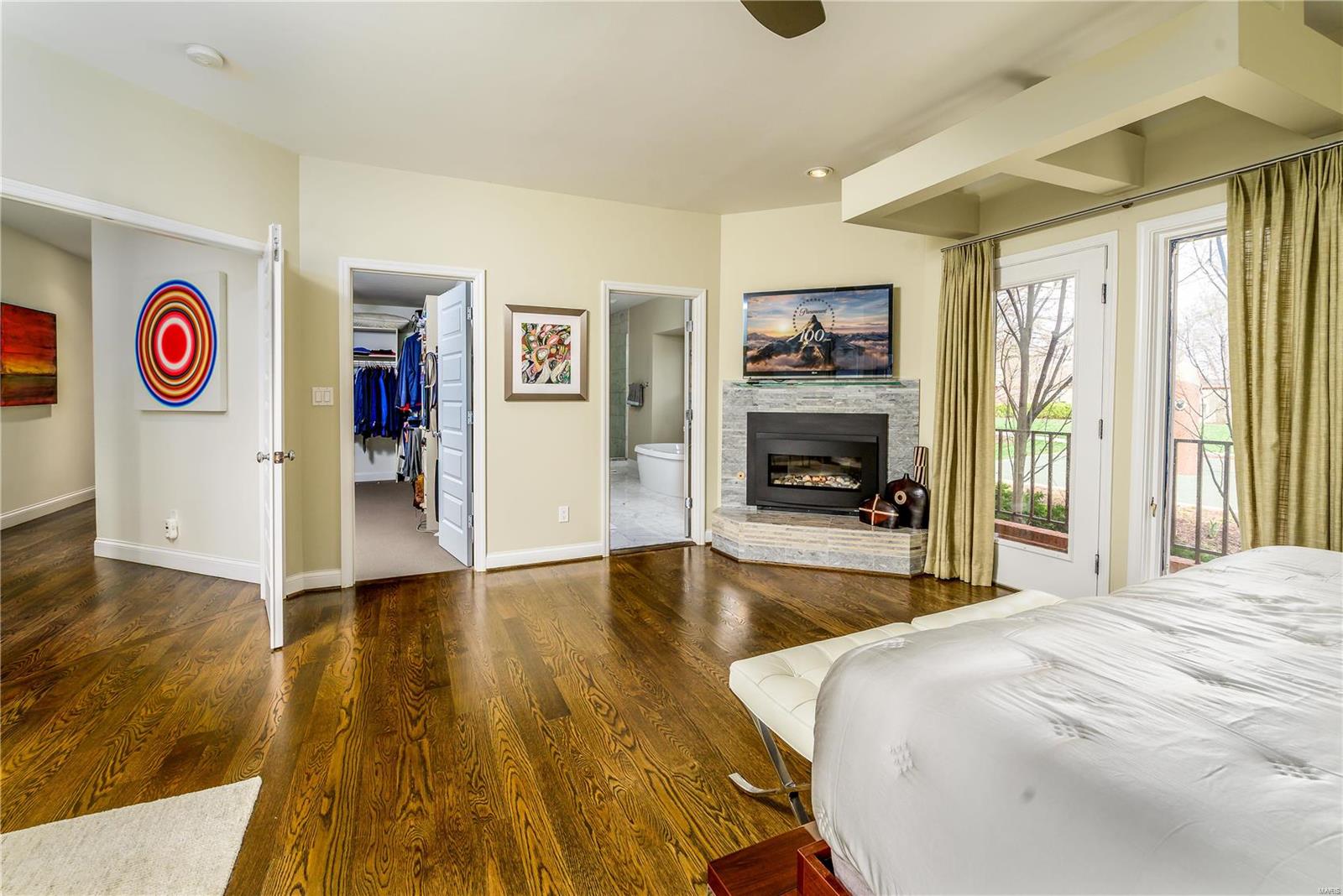 Central On The Park Condo - Residential