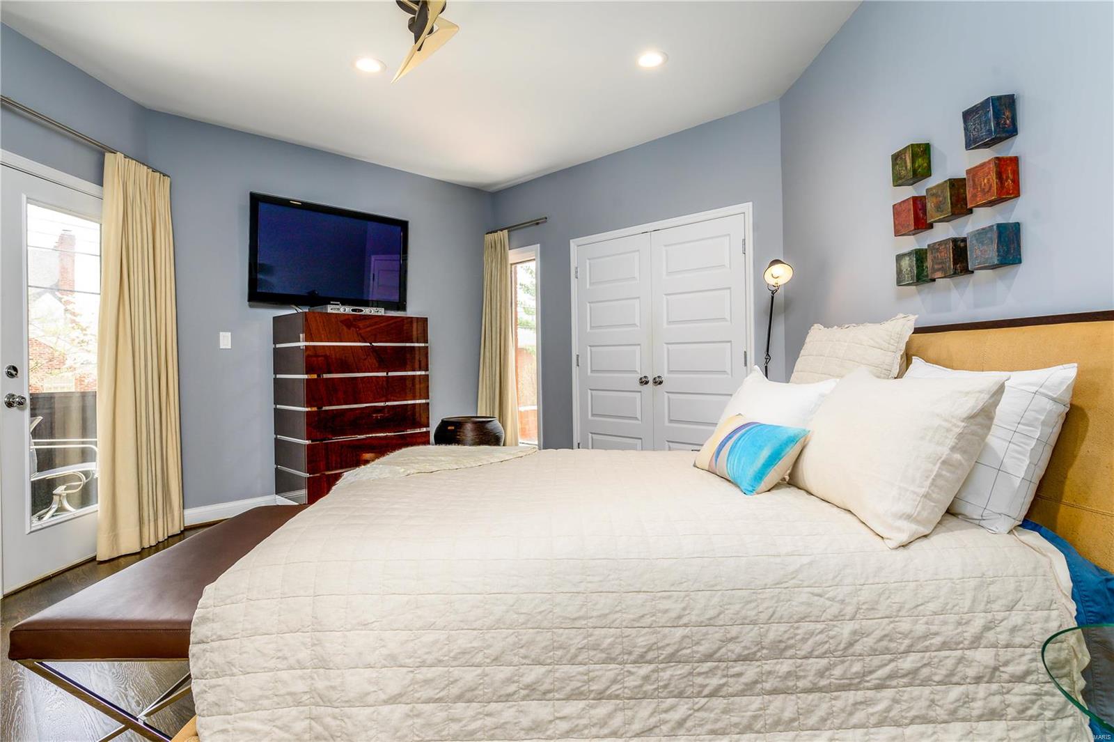 Central On The Park Condo - Residential