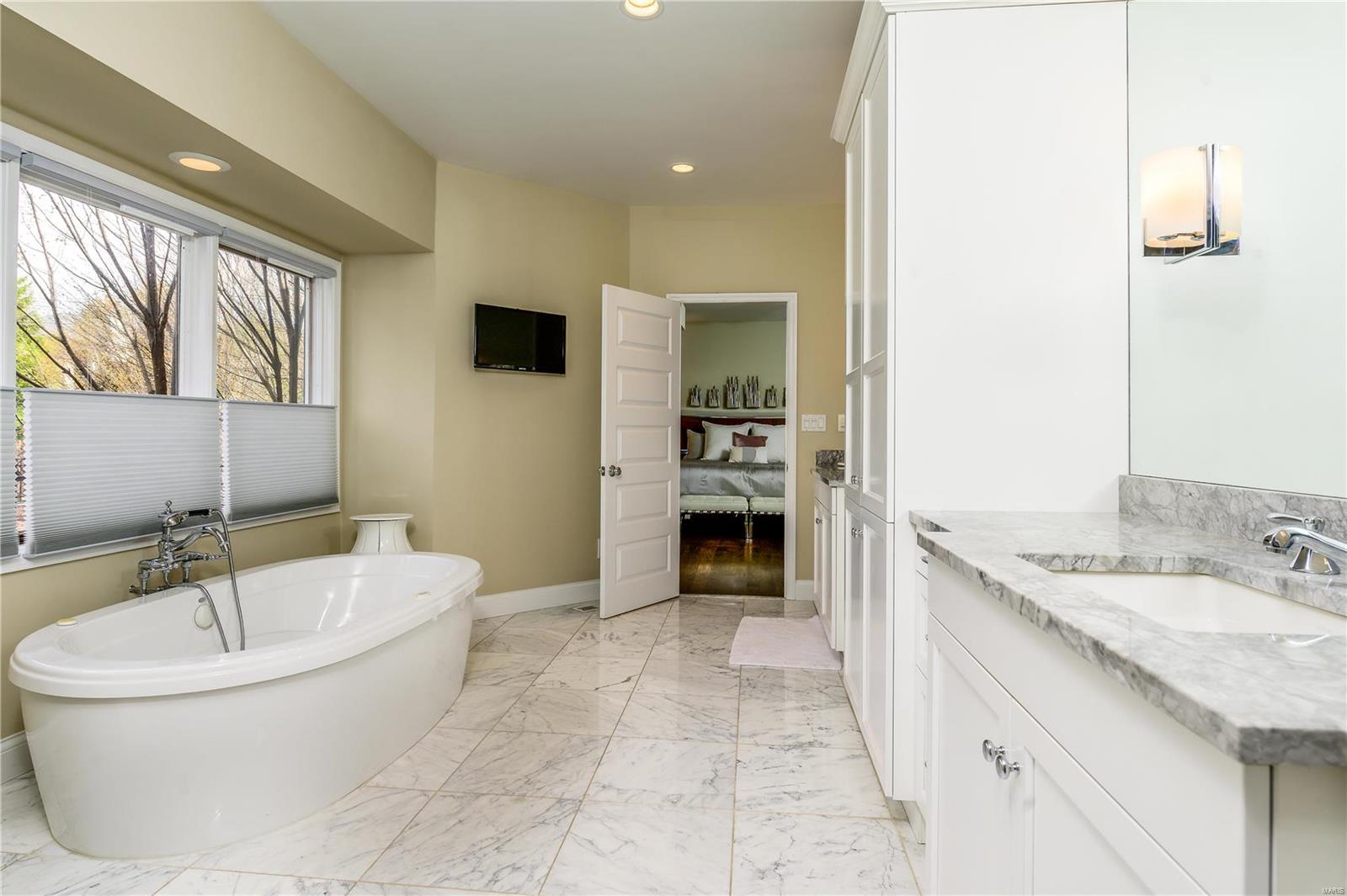 Central On The Park Condo - Residential