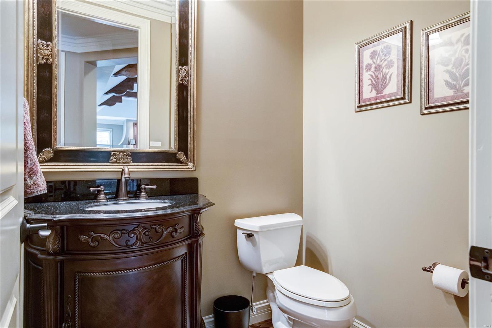 Ladue Meadows - Residential