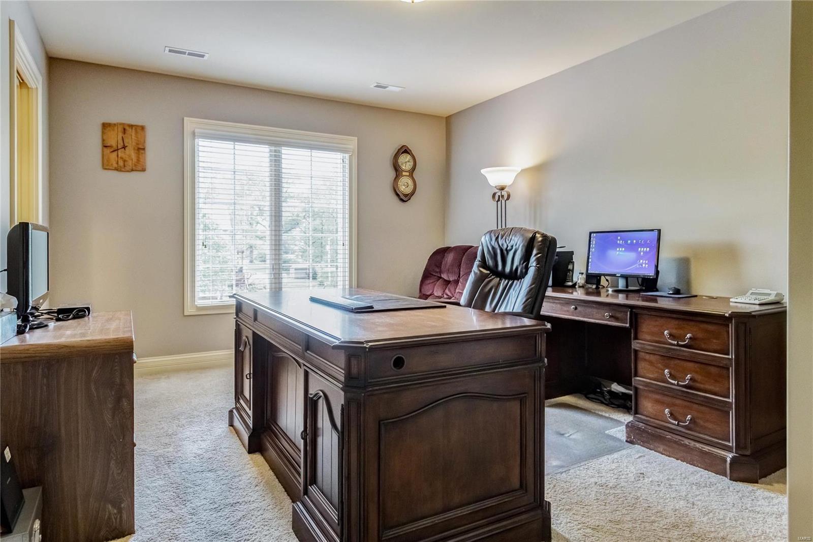 Ladue Meadows - Residential