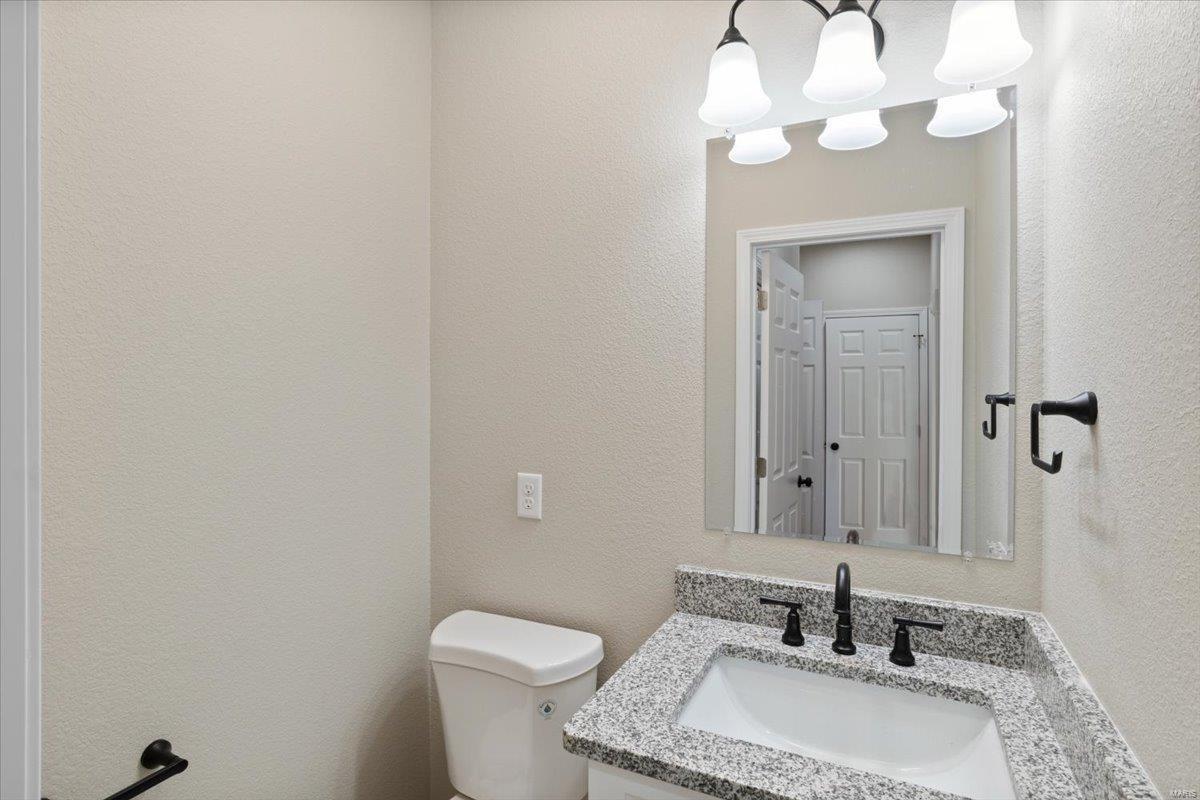 LA Riva Estates #2 - Residential