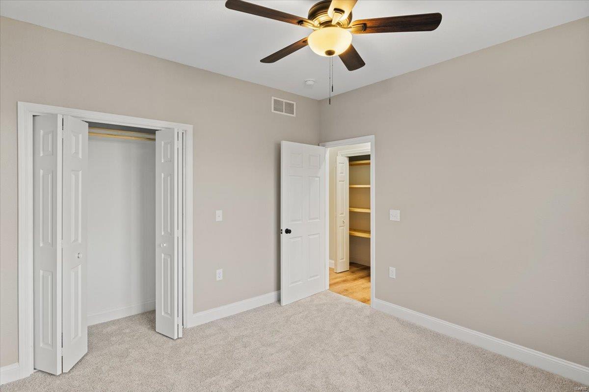 LA Riva Estates #2 - Residential