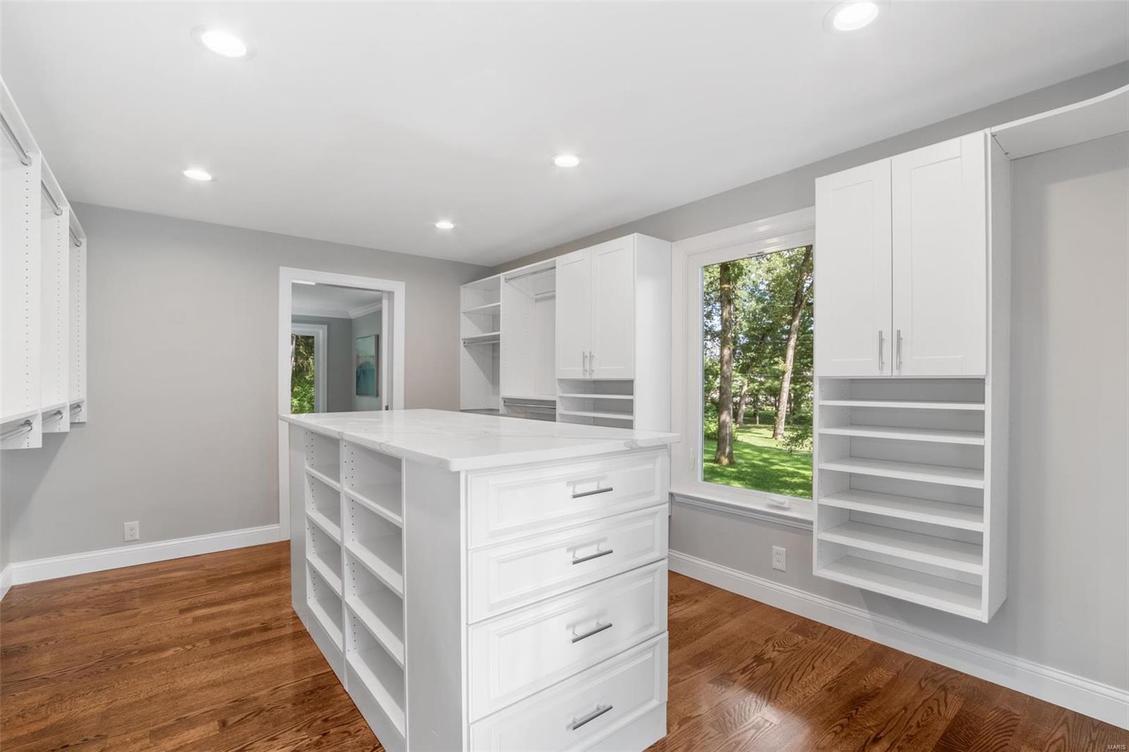 Oak Park Estates - Residential