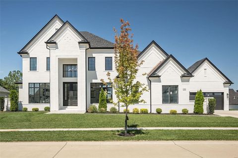 MLS: 25013160