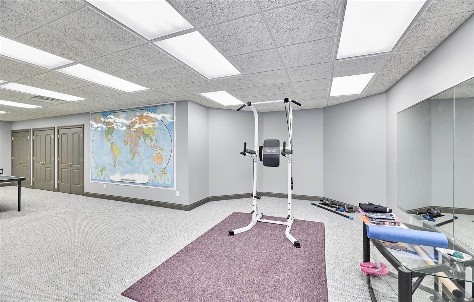 Anton Place - Residential