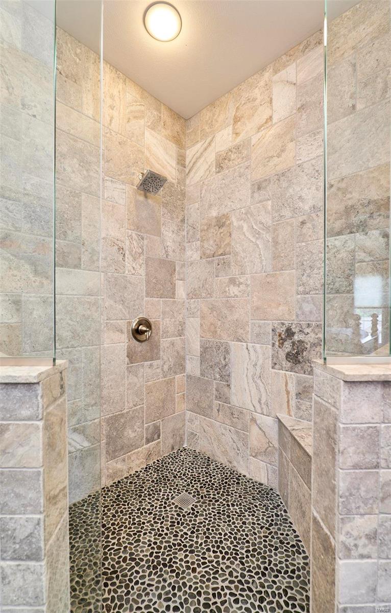 Anton Place - Residential