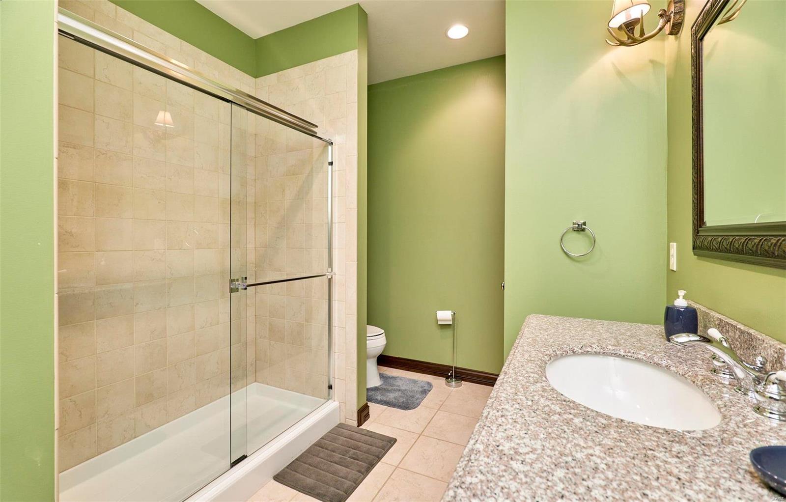 Anton Place - Residential