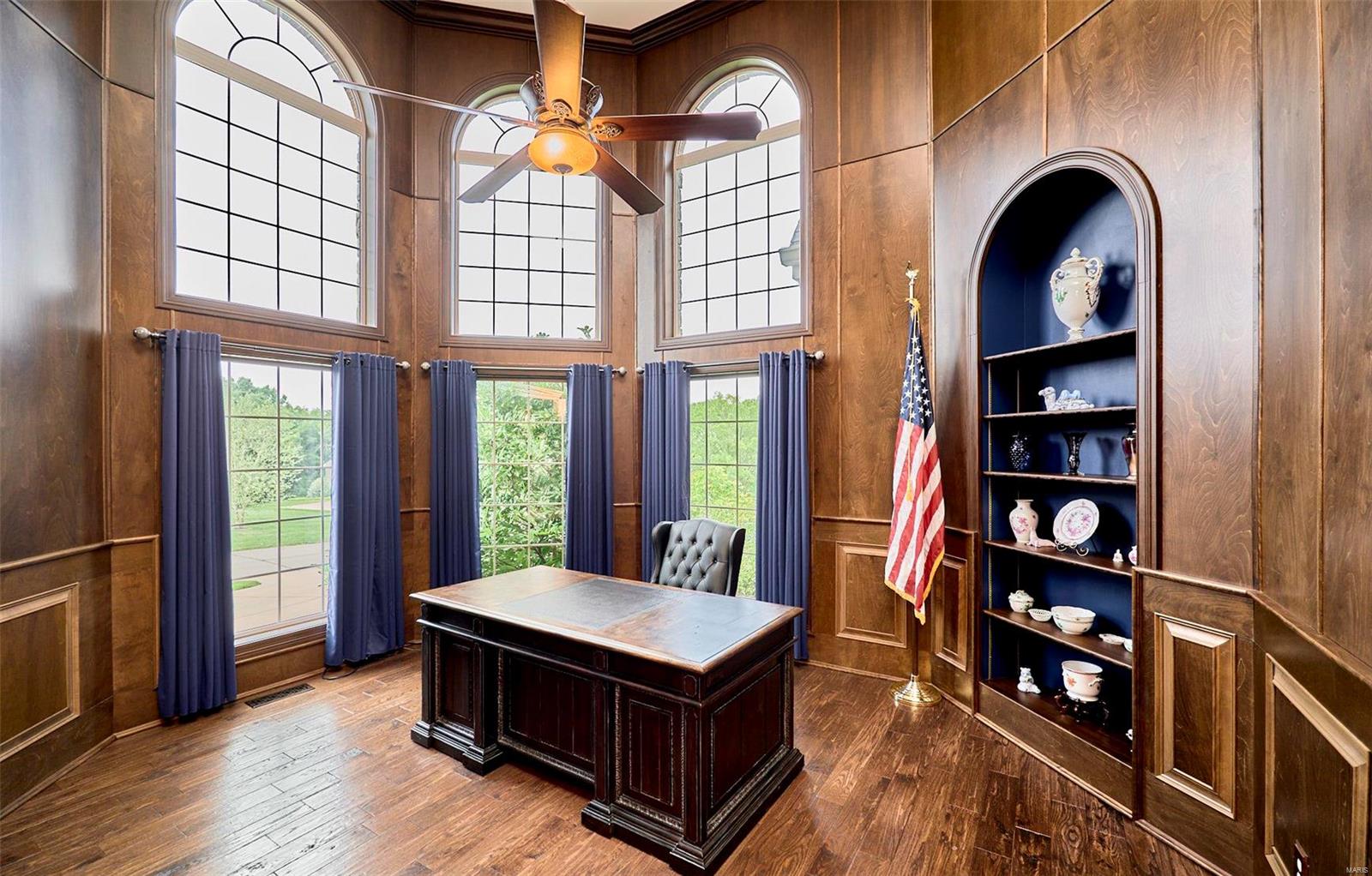 Anton Place - Residential