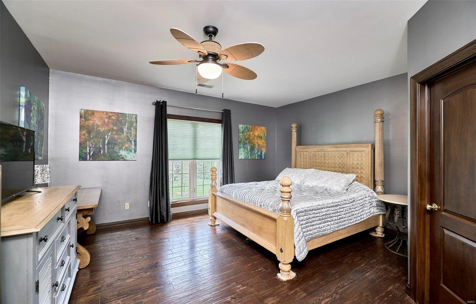 Anton Place - Residential