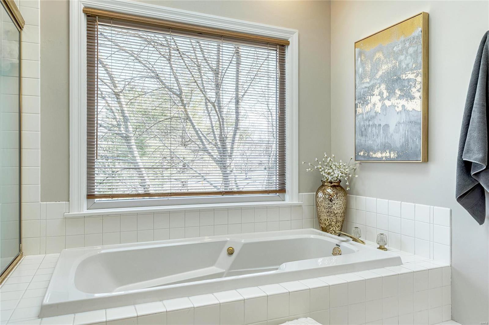 Essex Point - Residential