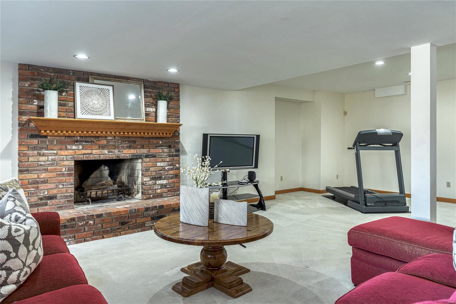 Essex Point - Residential