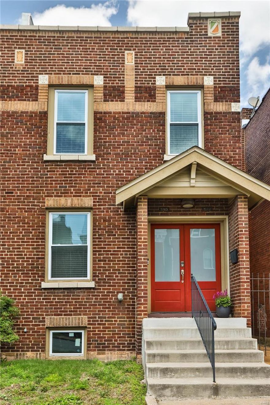 Searching for beauty and character in Benton Park? This fabulous 2-bed, 2.5-bath gem is so meticulously finished that even the tiniest details have had a makeover. With bamboo floors throughout, main floor laundry, and a convenient half bath, this place is practically showing off. The kitchen is a chef's dream, featuring custom cabinetry, Quartz countertops, stainless steel appliances, and, yes, a wine fridge—cheers to that! Upstairs, both bedrooms boast full baths and walk-in closets with custom shelving—perfect for showcasing your shoe collection. The master bath offers a luxurious soak or a quick rinse in the spacious shower. Have you seen the deck? It's perfect for social hour with friends! Say goodbye to street parking woes with a roomy 2-car garage port. Enjoy the Benton Park lifestyle with Blues City Deli just at the end of the block and Peacemaker and Sidney Street Café within a leisurely stroll. Don't be the one who misses out—schedule your showing today, or risk major FOMO!