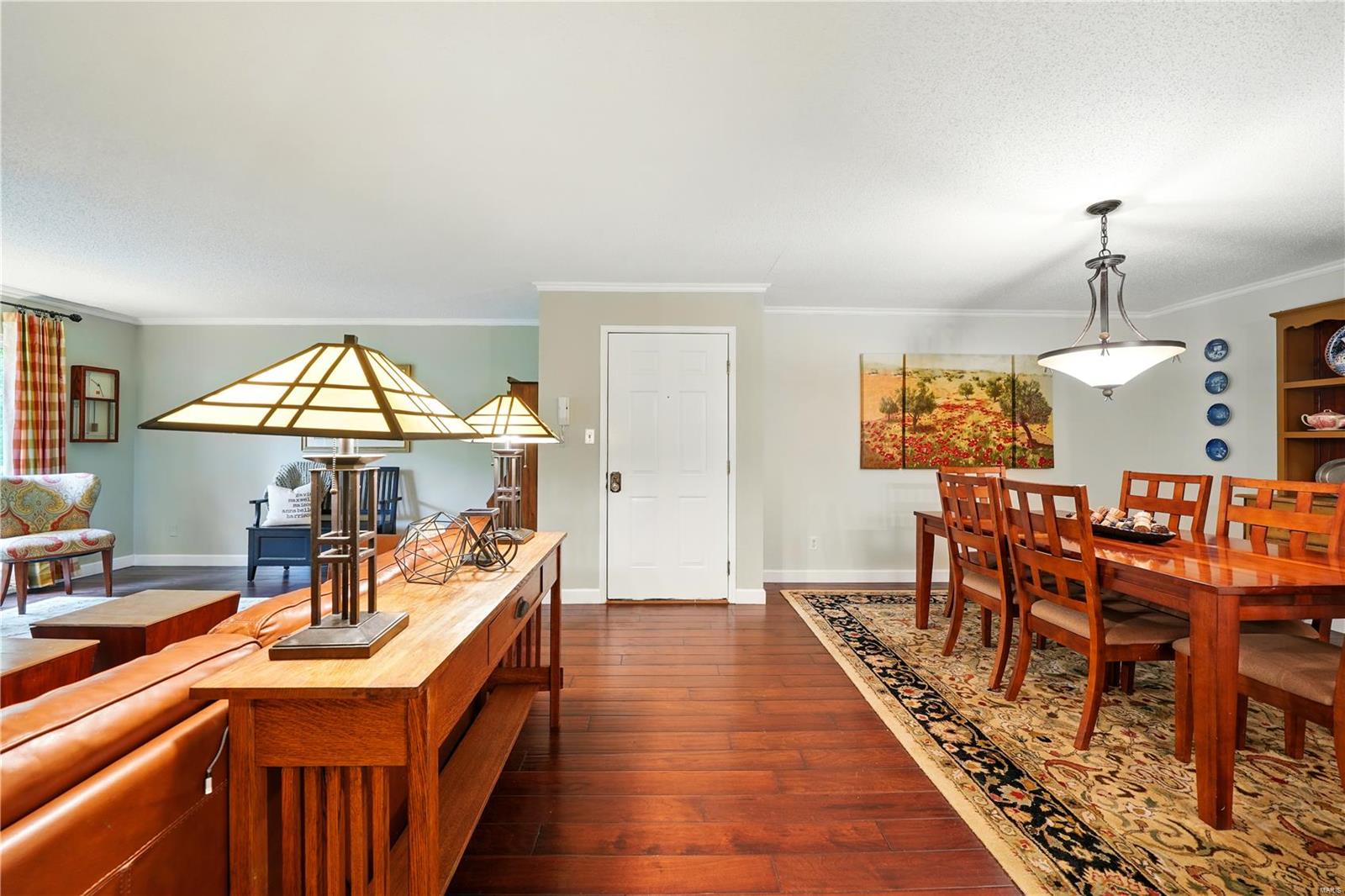 Kirkwood, Missouri 63122, United States, 2 Bedrooms Bedrooms, ,2 BathroomsBathrooms,Residential,Active,123630