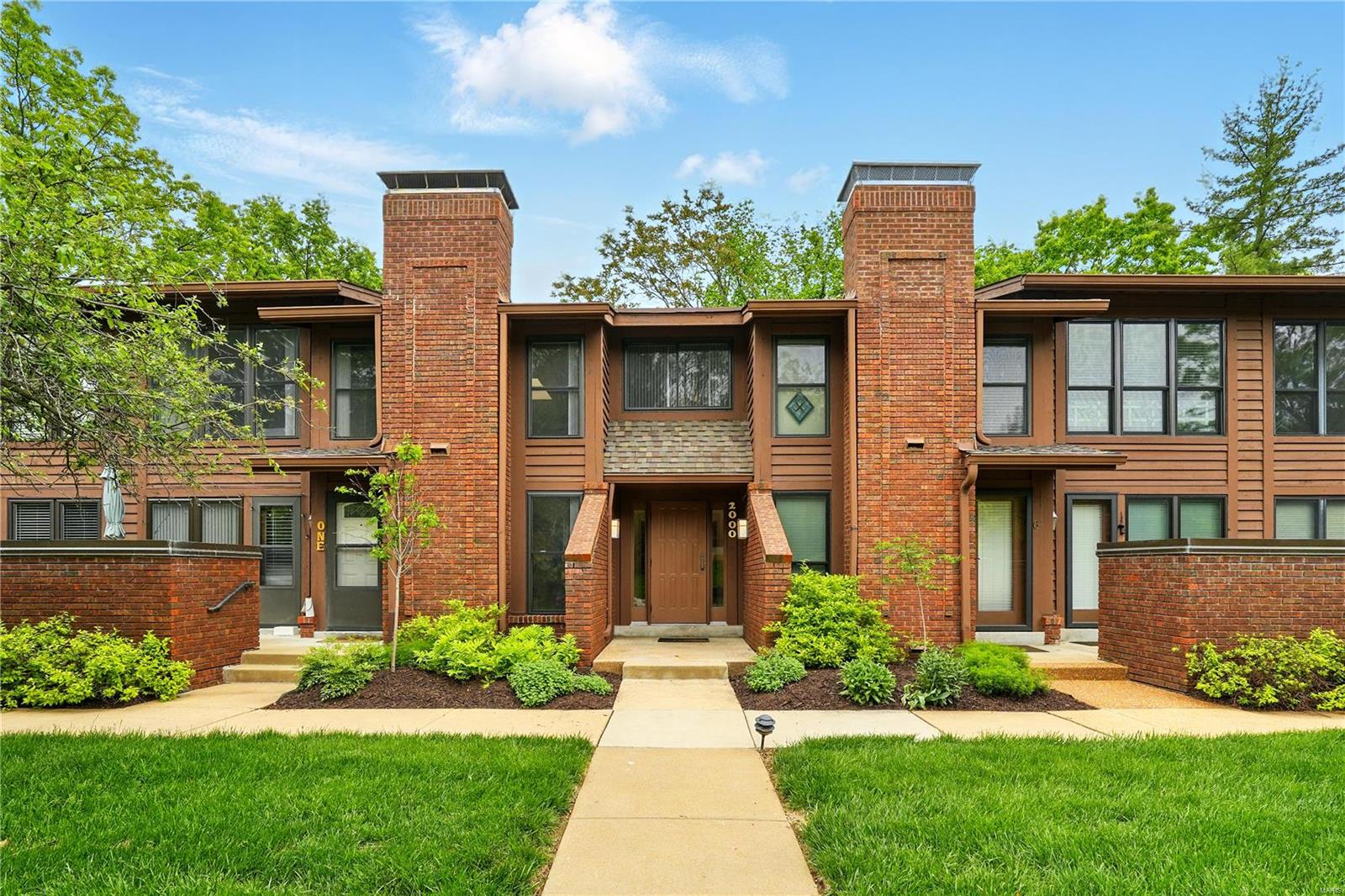 Kirkwood, Missouri 63122, United States, 2 Bedrooms Bedrooms, ,2 BathroomsBathrooms,Residential,Active,123630