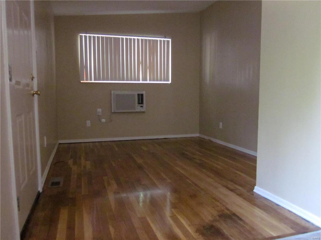 St Louis Commons Add - Residential Income