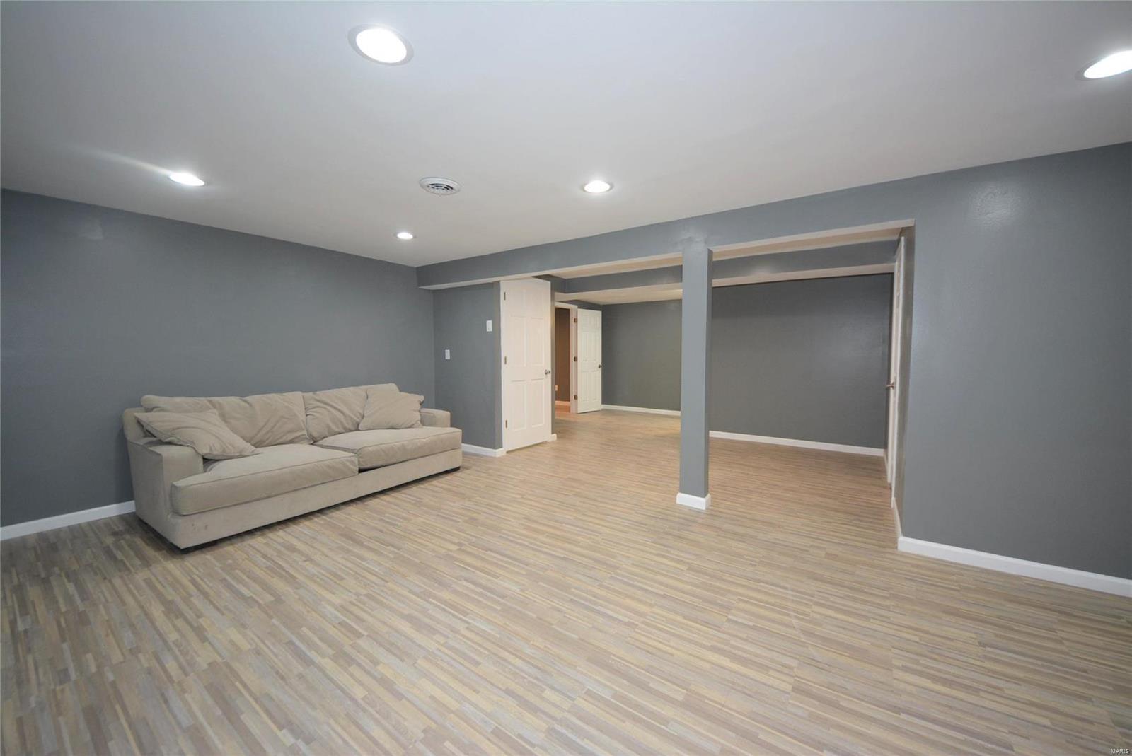 Feise Forest Estate Rev - Residential