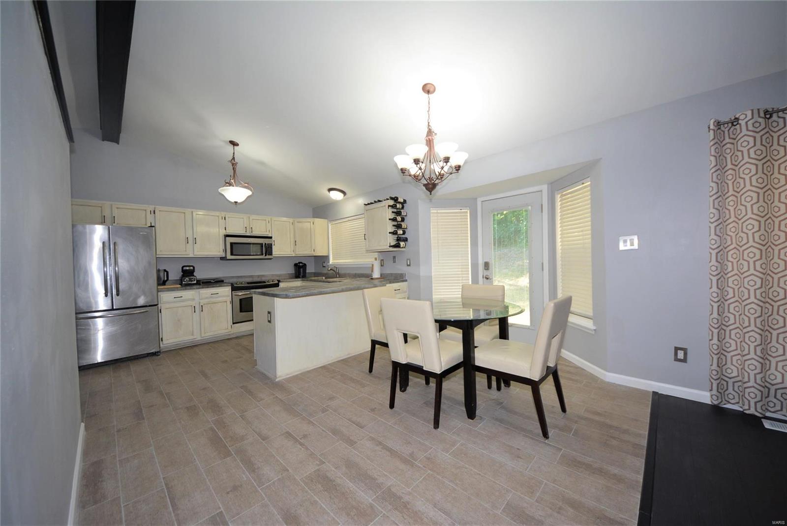 Feise Forest Estate Rev - Residential