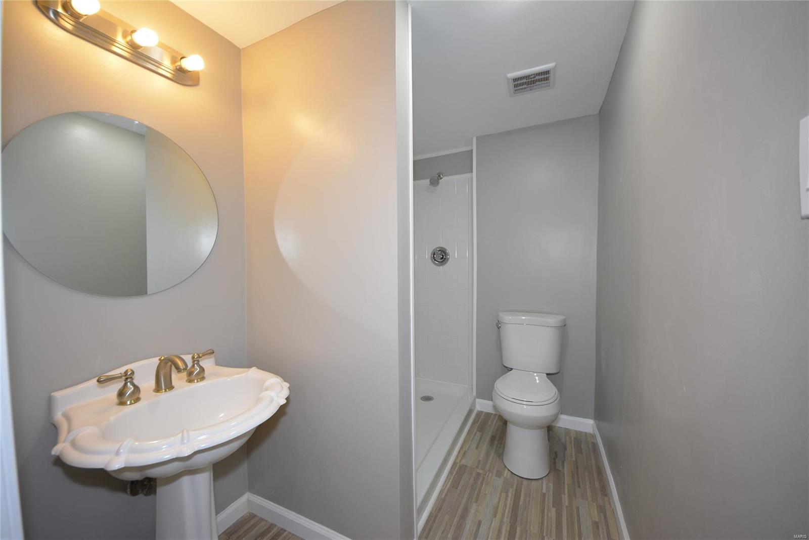 Feise Forest Estate Rev - Residential