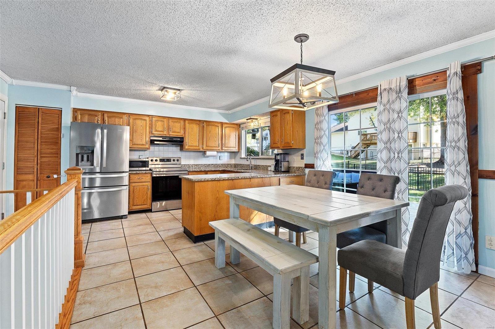 Meadowridge Hills - Residential