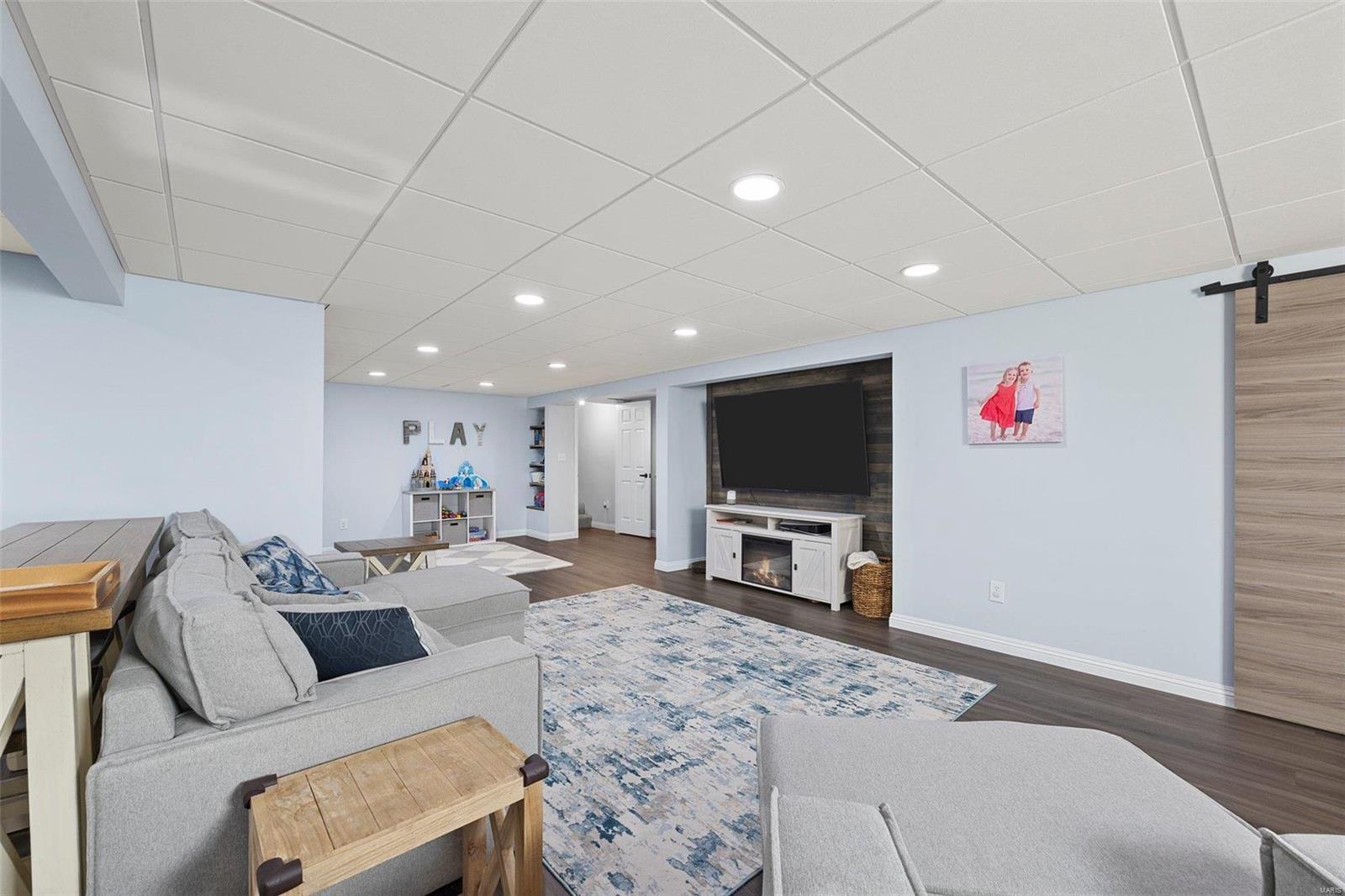 Meadowridge Hills - Residential