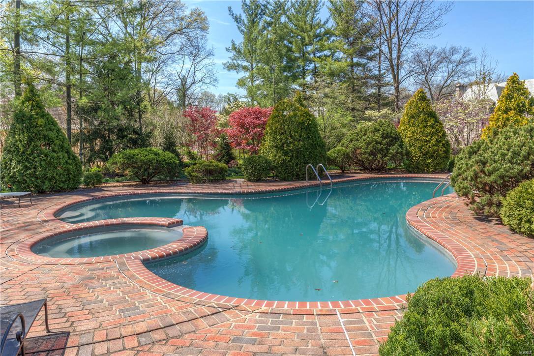 Brentmoor - Residential