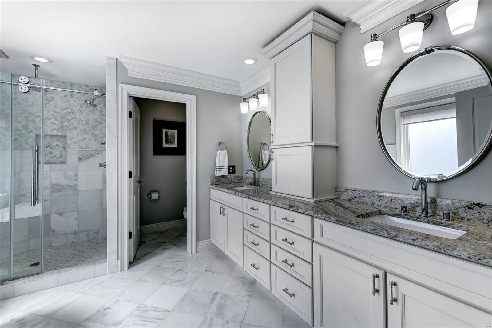 Oak Estates - Residential