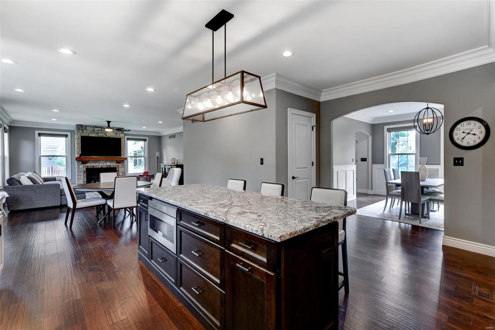 Oak Estates - Residential