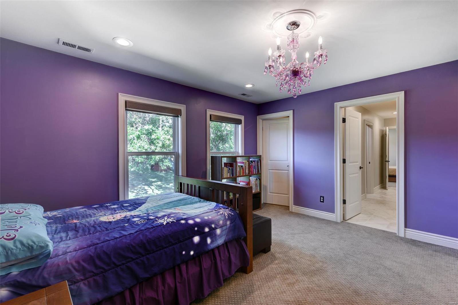 Oak Estates - Residential