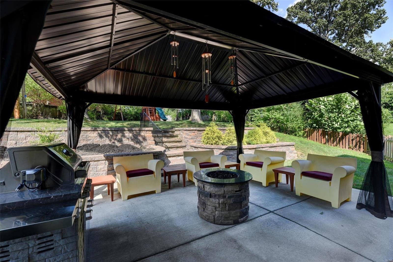 Oak Estates - Residential