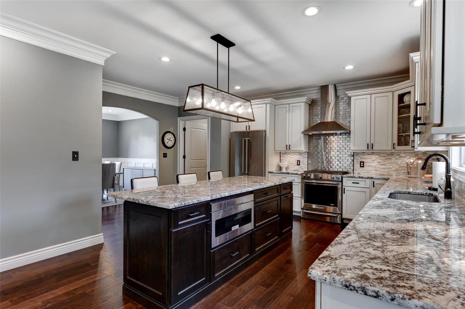 Oak Estates - Residential