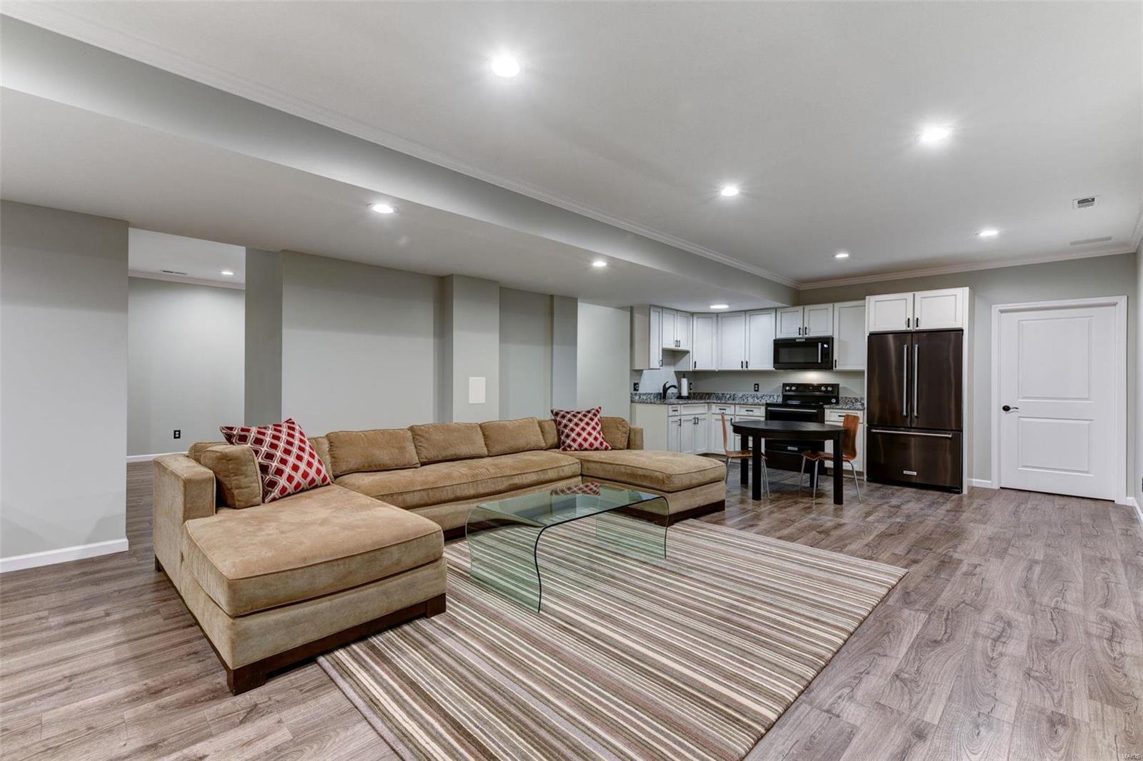 Oak Estates - Residential