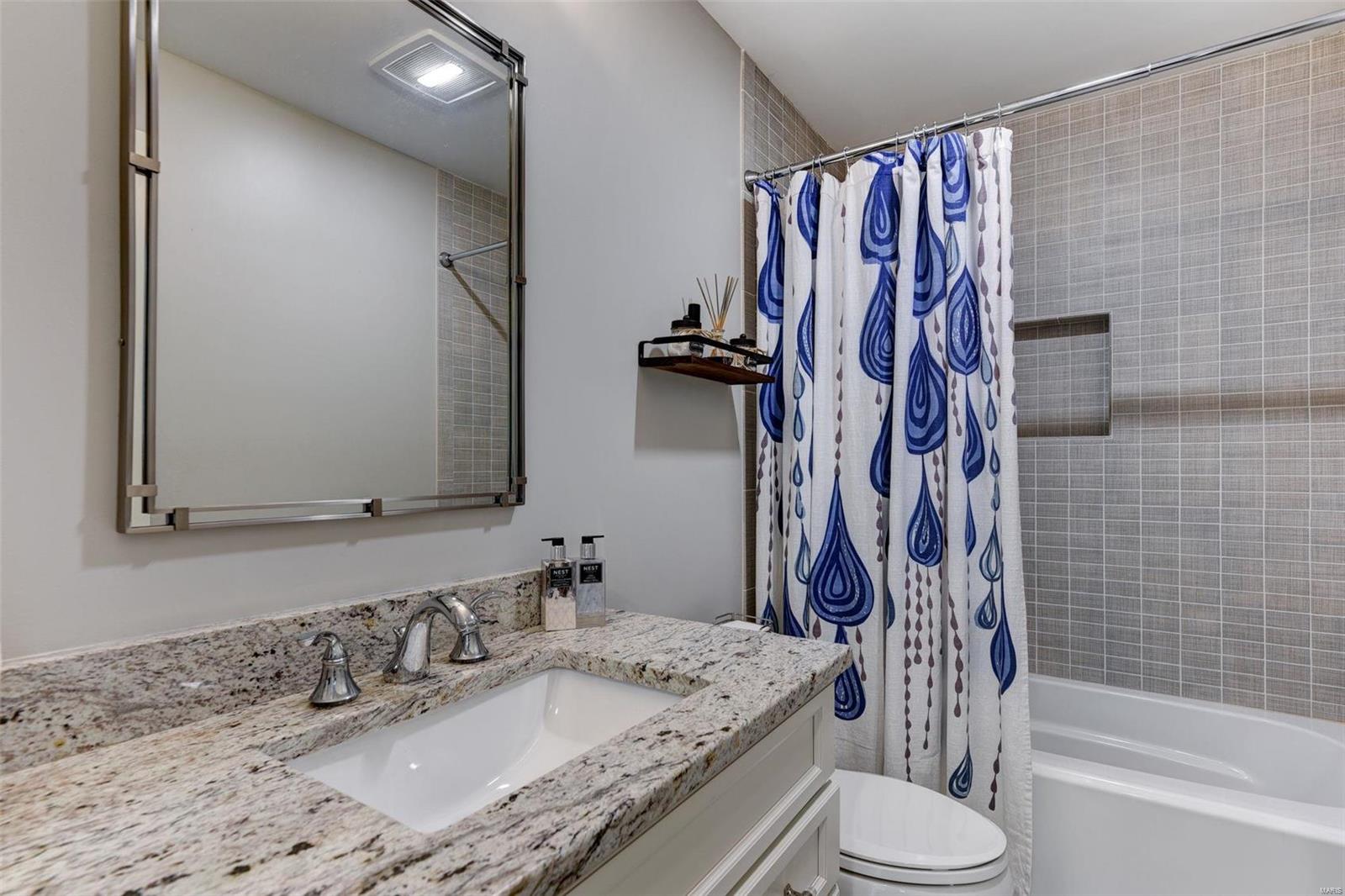 Oak Estates - Residential