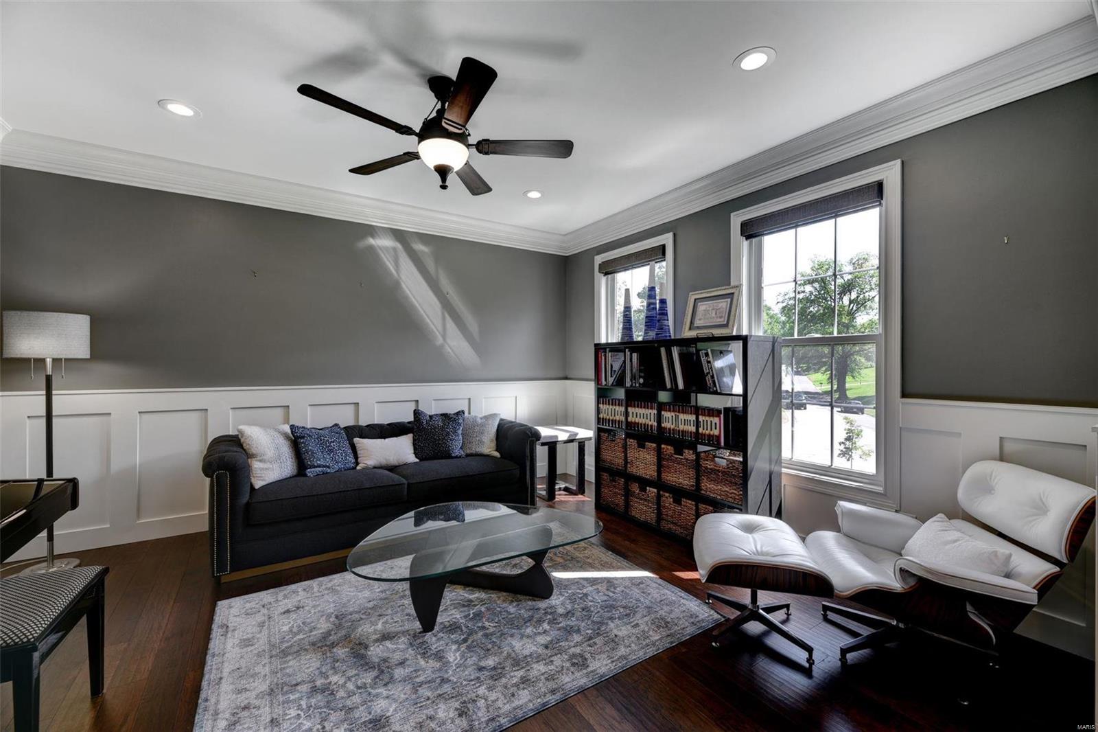 Oak Estates - Residential