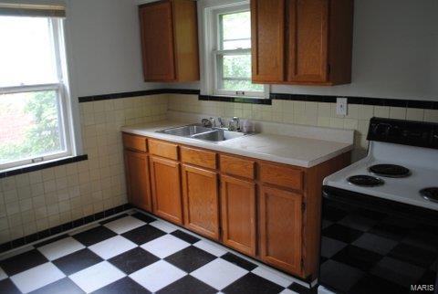 Thomas - Residential