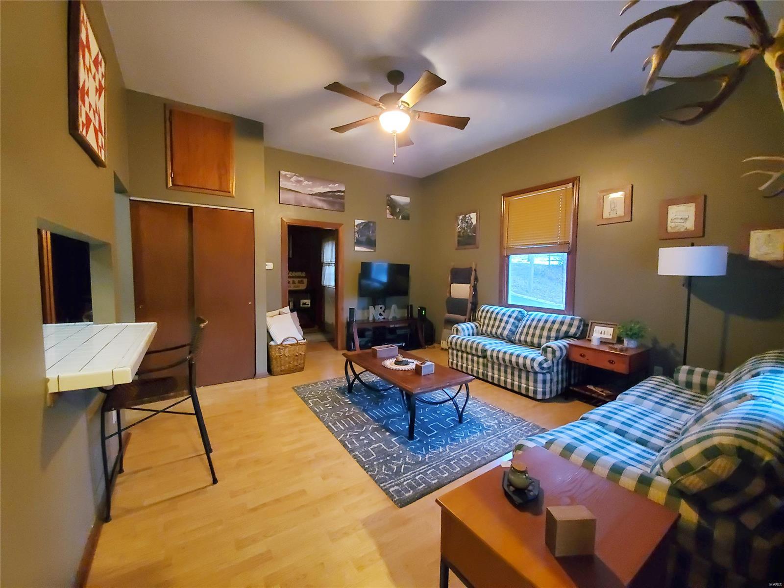 E B Hammack - Residential