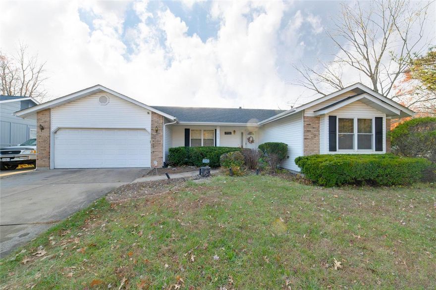 Welcome to this sprawling 3 bed 2 bath ranch home tucked in desirable McClay Trails! Sitting on a corner lot w/ over 2300 sqft of total living area! You are greeted by the covered front porch leading into the front formal dining room. Head back the open concept living area, ideal for entertaining family & friends. Kitchen features light grey painted cabinetry, SS appliances, ceramic tile flooring, peninsula breakfast bar, & designer style countertops. Breakfast room w/ bay window separates the kitchen from the sunken family room. Head out to the fenced back yard, a great hang out spot. Expansive covered patio is the perfect spot to grill, rain or shine! Master bedroom is generously sized, featuring on suite full bath. Two more spacious bedrooms & full hall bath complete the main level. Basement is partially finished w/ large family room, utility room & storage area. Updated systems include HWH (2021), architectural roof (2022), new carpet (2022) & insulated garage door.