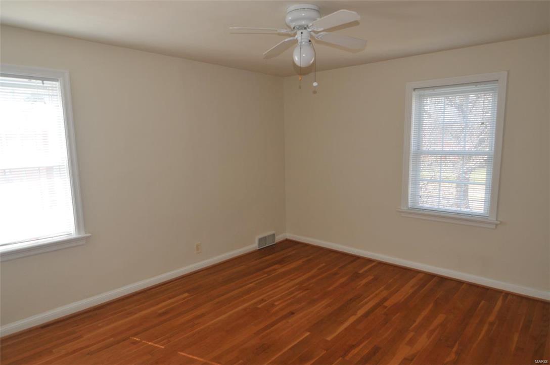 N McKnight RD - Residential Lease