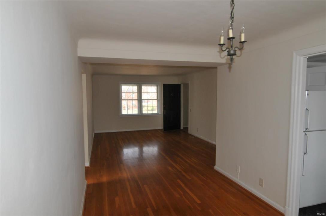 N McKnight RD - Residential Lease