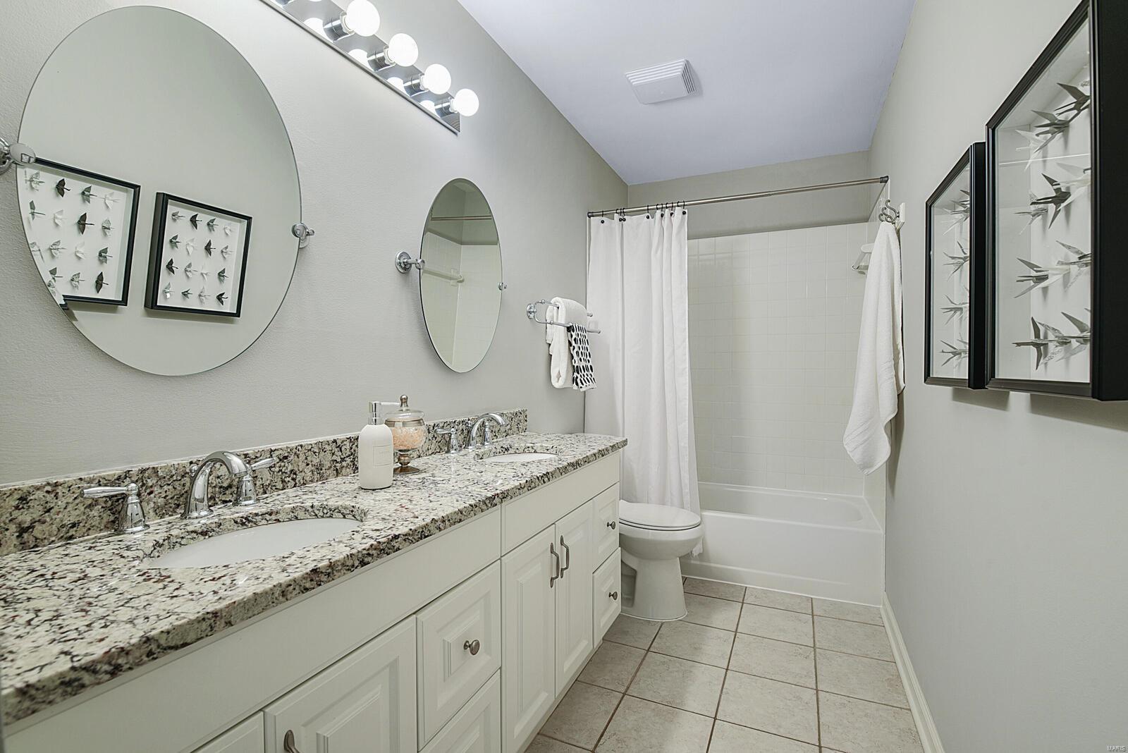 Williamsburg Green 1 - Residential