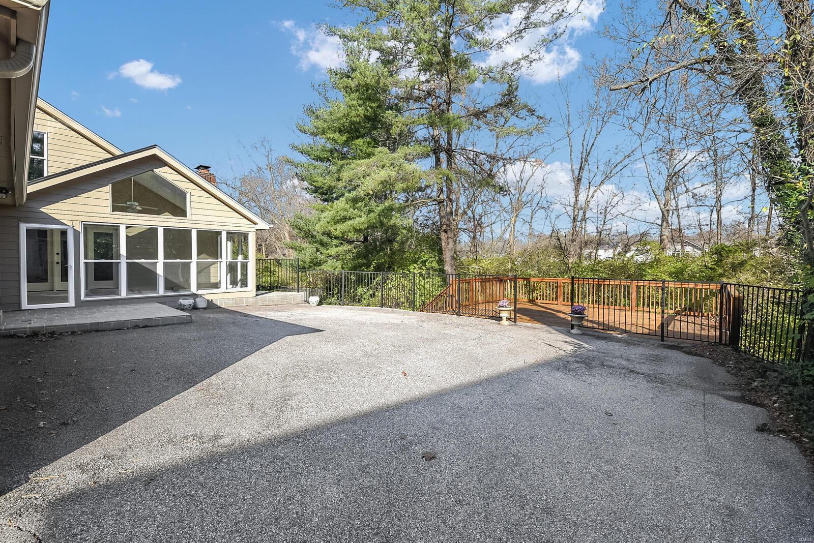 Williamsburg Green 1 - Residential