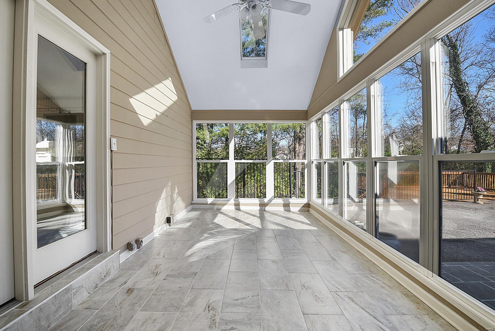 Williamsburg Green 1 - Residential