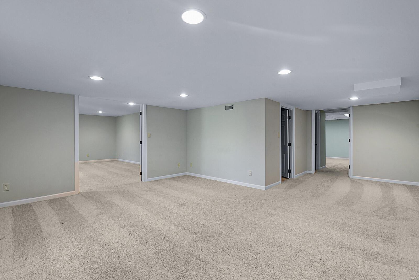 Williamsburg Green 1 - Residential