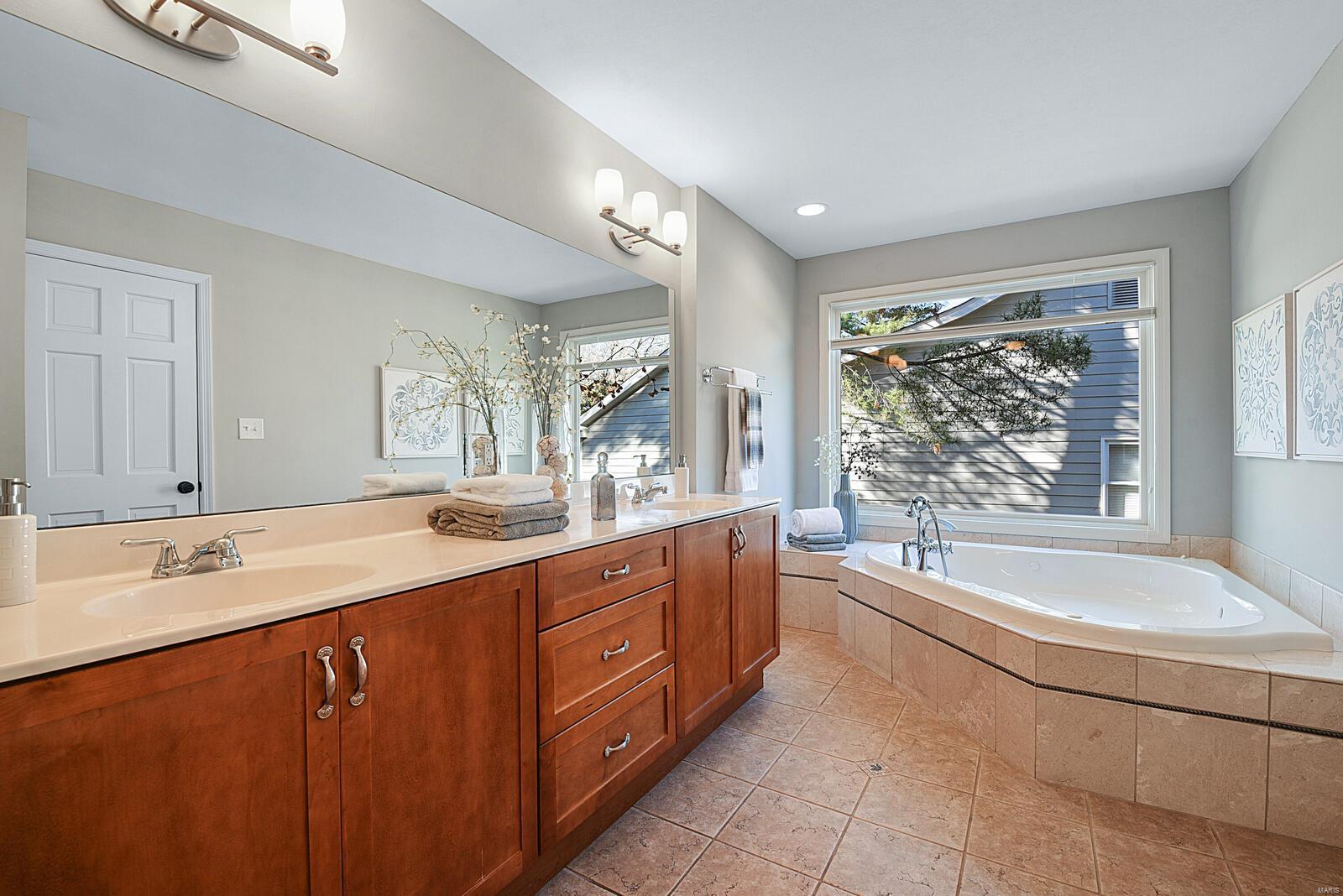 Williamsburg Green 1 - Residential